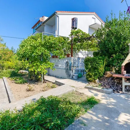 Apartment Ivica